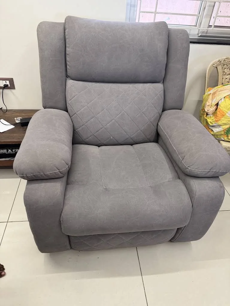 Grey recliner, shared with Dhivya Pandiyan’s review